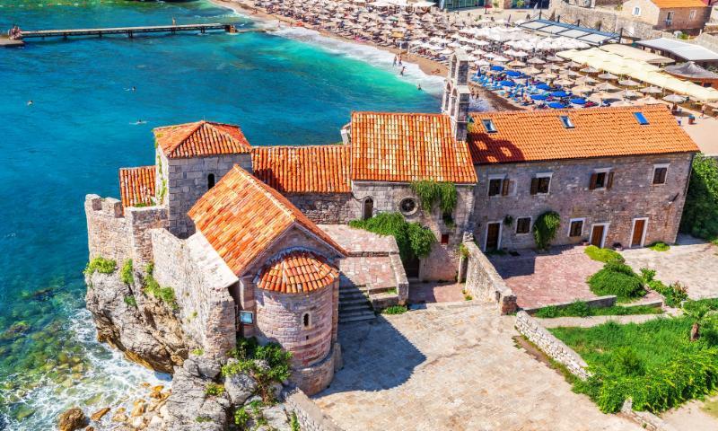 İzmir'den Direkt Sefer ile Budva Rotası Turu 3 Gece 4 Gün